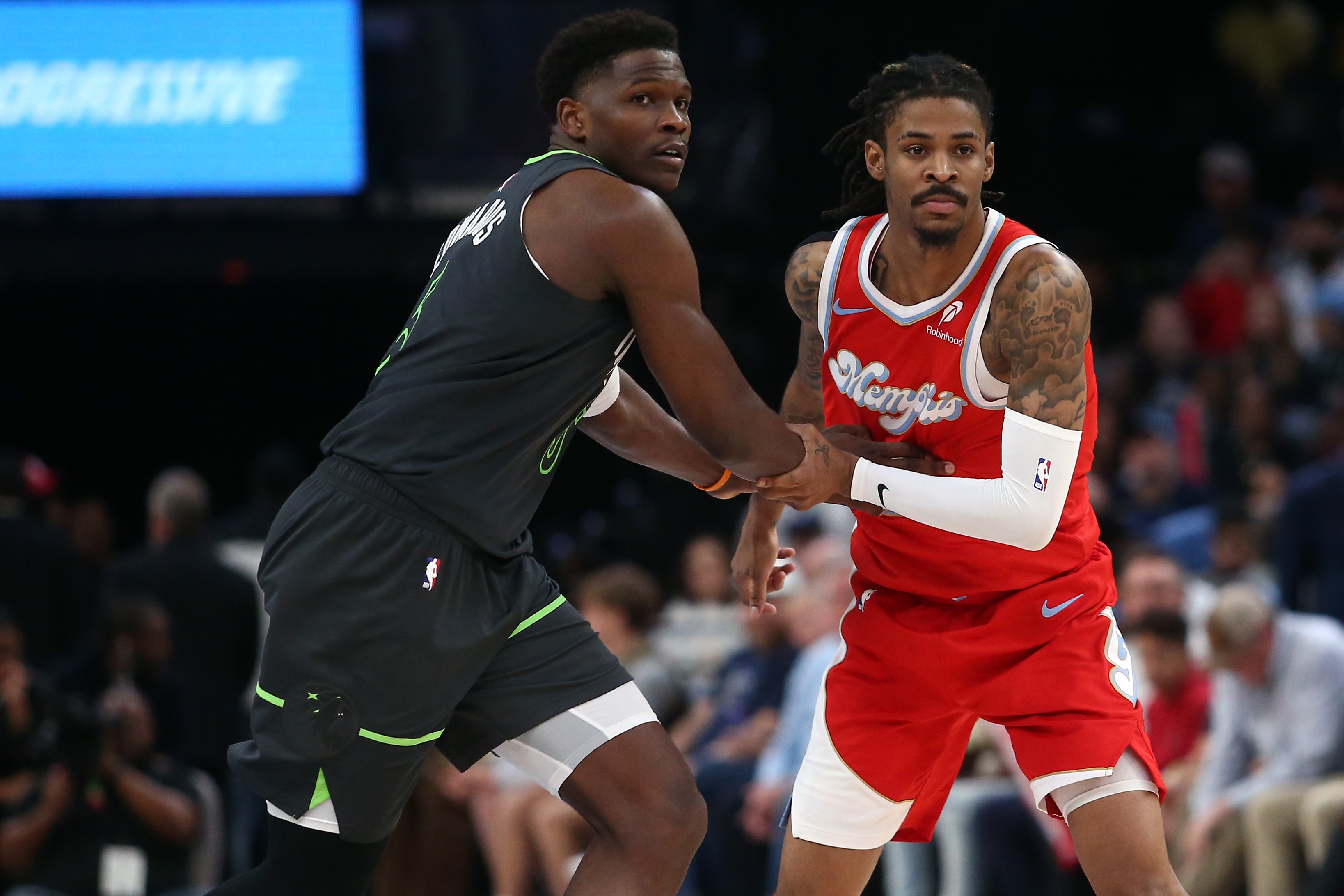 九游电脑版下载-蒂格：希望莫兰特或科比·怀特加入森林狼 爱德华兹得分压力太大